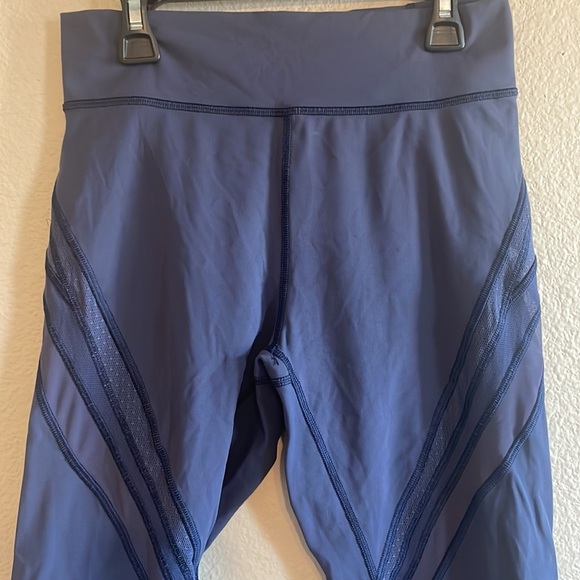 Lululemon Never Still Crop 21” Leggings Cadet Blue‎ size 8 - Picture 2 of 12